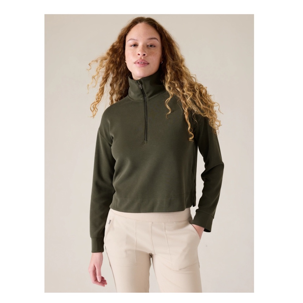 NWT Athleta Seasoft Quarter Zip